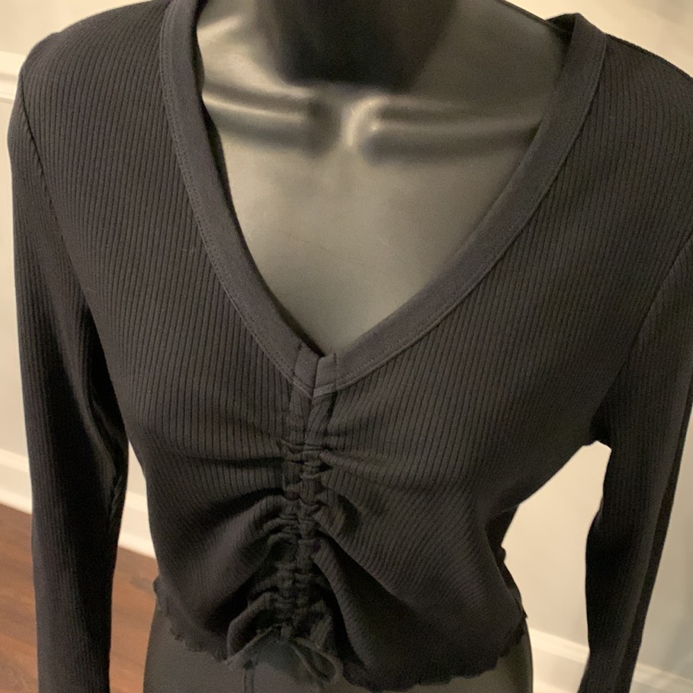 Champion Black Rib Scrunch Crop Tee Size M NWOT
